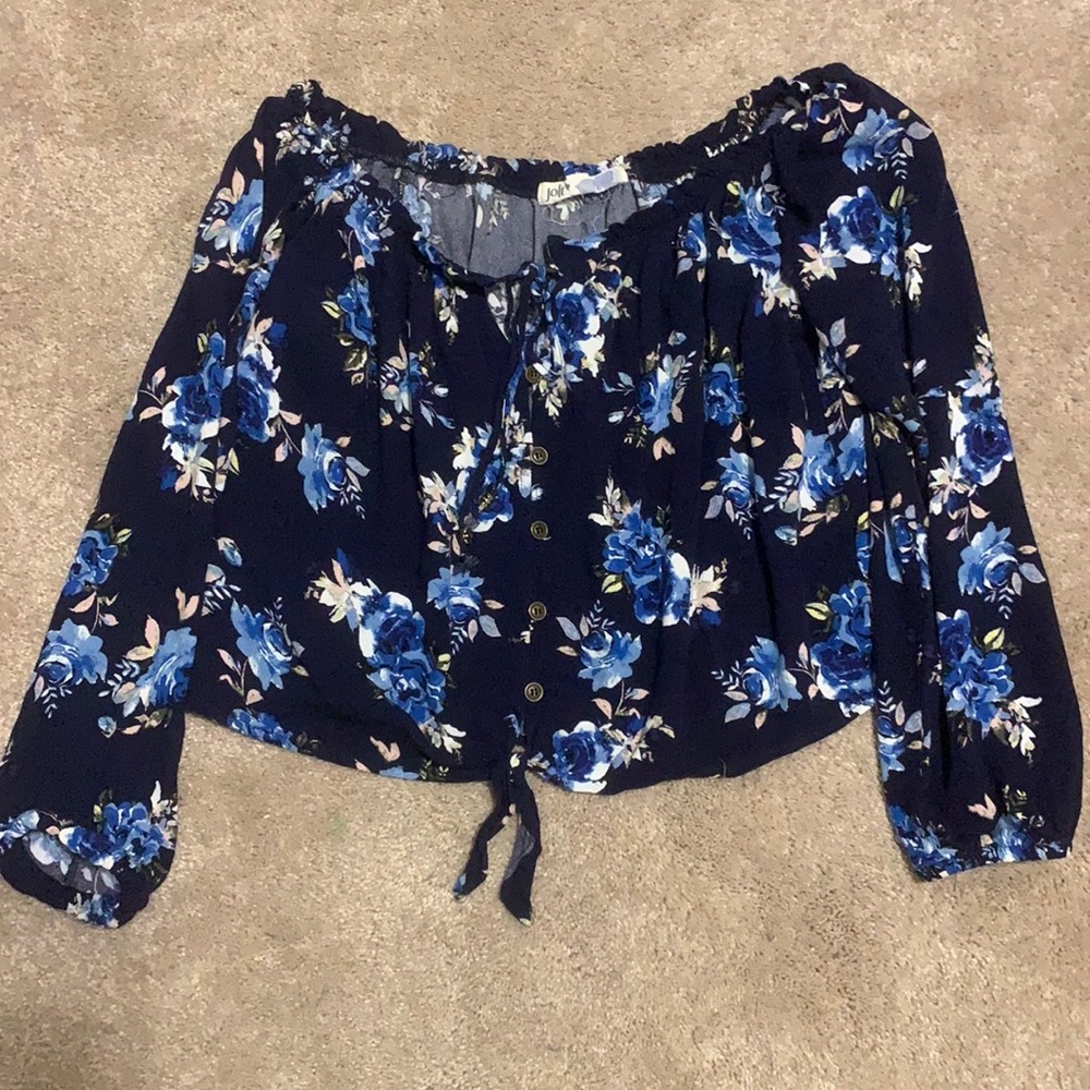 Off shoulder blue flower print top